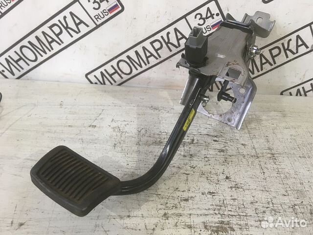 Педаль тормоза Hyundai Solaris седан