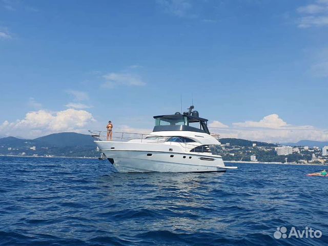 Аренда яхты, катера, кабриолета и гидроцикла