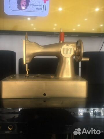 Швейная машина