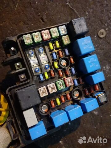 Блок предохранителей Kia Ceed Hyundai Elantra I30