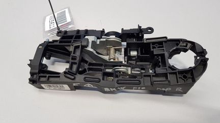 Кронштейн ручки двери передней правой BMW 5 F10 20