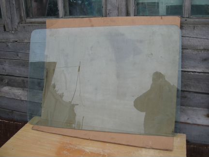 Стекло закаленное