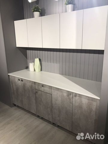 Кухонный гарнитур 1600 Цемент светлый / Белый