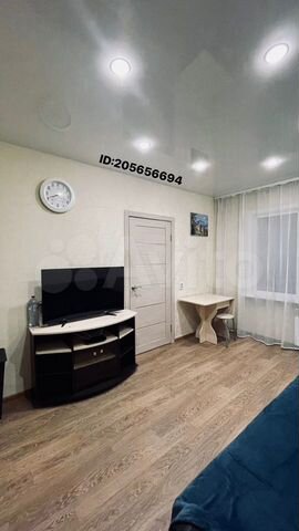 2-к. квартира, 40 м², 6/9 эт.