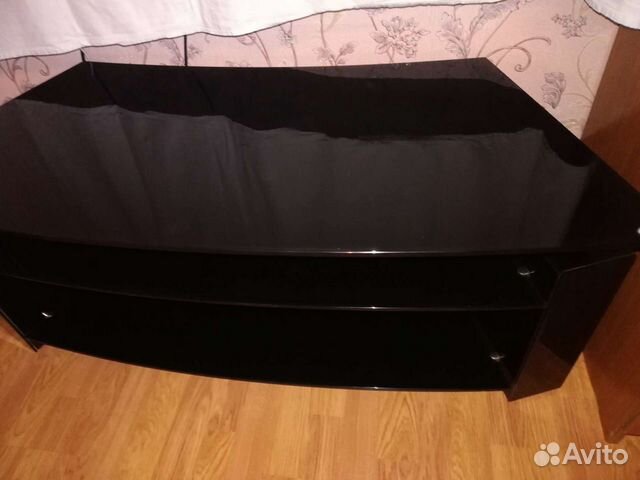 Тумба под телевизор