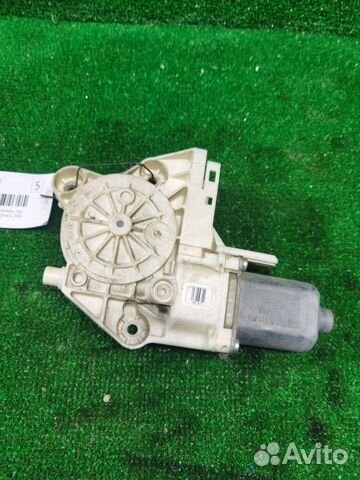 Моторчик стеклоподъемника левый Ford Focus 2 купе