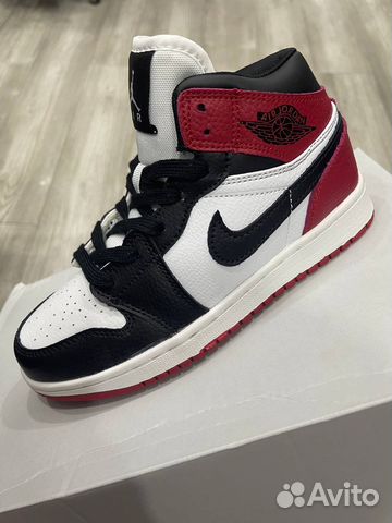 Кроссовки женские новые Nike Air Jordan 1 high