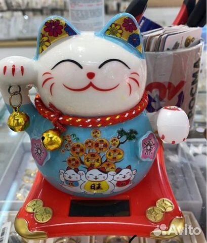 Денежный кот Япония