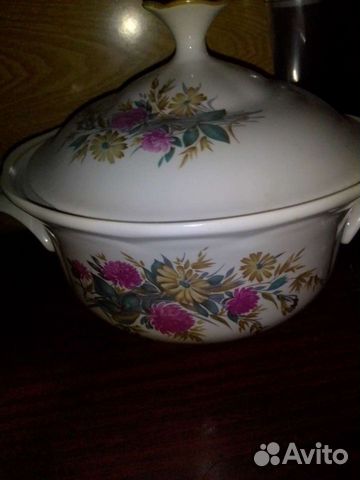 Супница фарфоровая СССР и 2 салатника