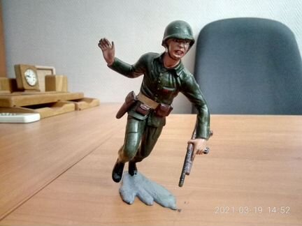 Фигурка U.S солдата Marx 150 мм (6 дюймов)