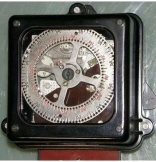 Реле времени 2рвм 220в.50гц