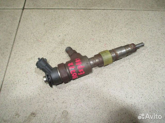 Форсунка дизельная Peugeot Expert 2