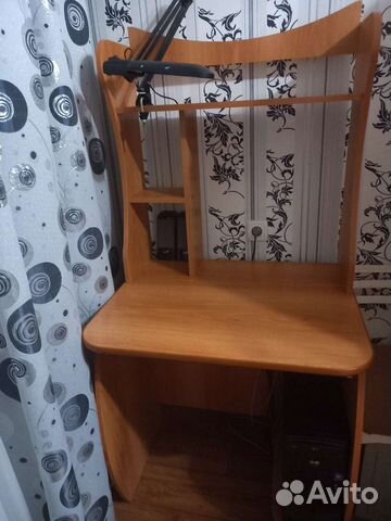 Компьютерный стол