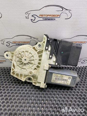 Задний левый стеклоподъемник Volkswagen Golf 5