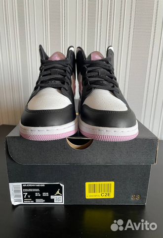 Jordan 1 Mid Arctic Pink (GS) 555112-103 US7 Y