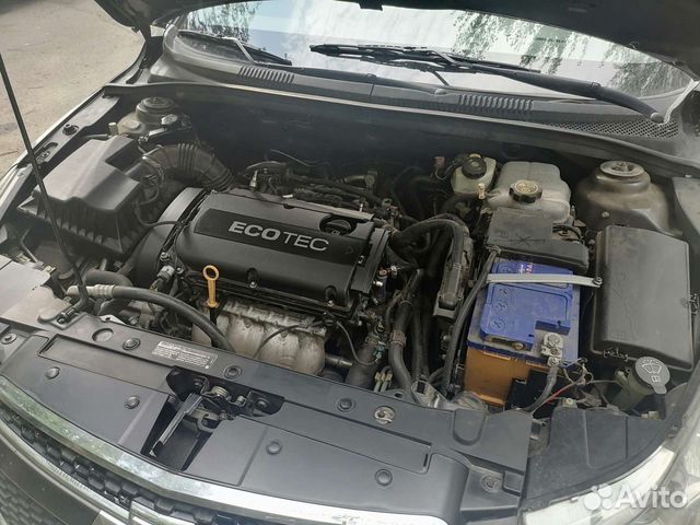 Chevrolet Cruze 1.8 AT, 2010, битый, 120 000 км