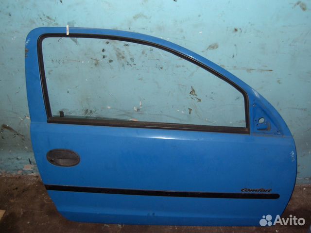 Дверь правая Opel Corsa C 3d