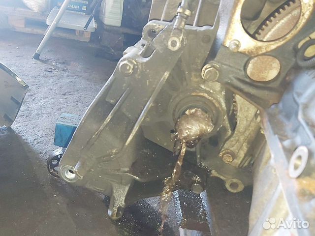 Кронштейн крепления АКПП Opel Astra J