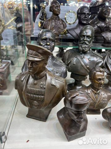 Сталин Жуков Дзержинский Ленин Суворов Бюсты