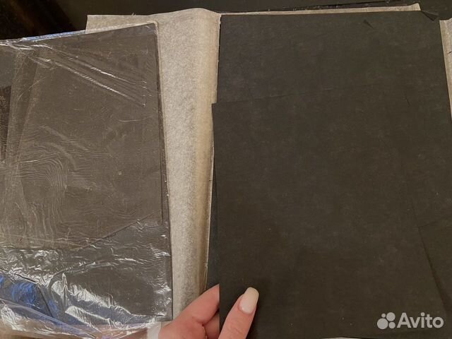 Черная копировальная бумага копирка