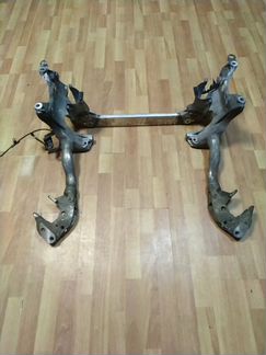 Подрамник передний Audi Q5 8R ауди ку5