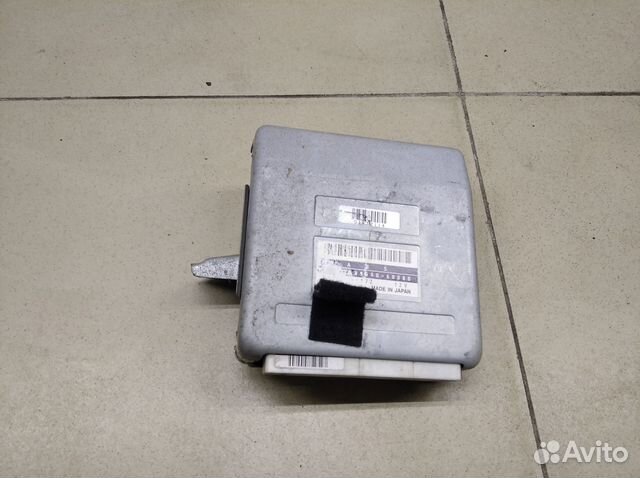 Блок электронный Land Cruiser (100) 1998-2007