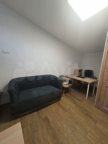 Торговая площадь, 18 м²