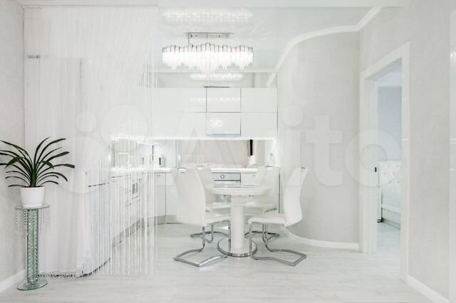 3-к. квартира, 85 м², 14/17 эт.