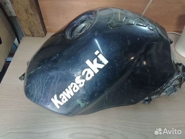 Бак kawasaki ZZR 400 - 2