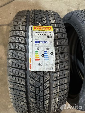 Pirelli Scorpion Winter RFT 275/40 R22 108V