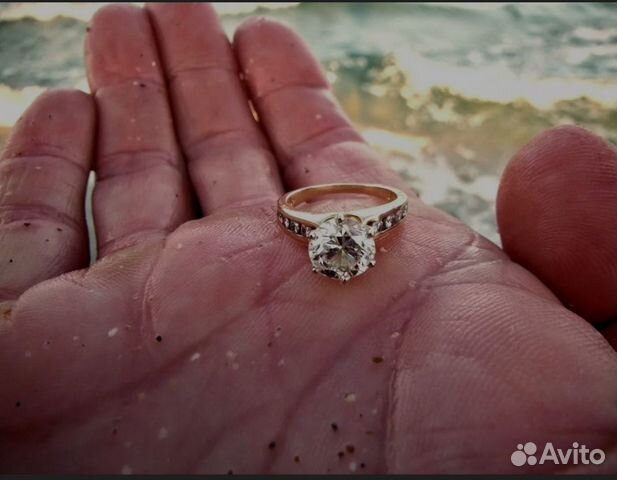 Поиск вещей под водой с М/Д, аренда М/Д