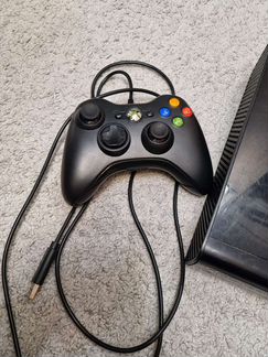 Игровая приставка Microsoft Xbox 360E 250GB