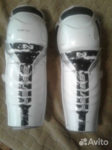 Наколенники bauer 11