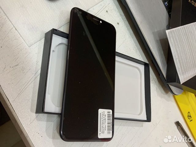 Экран на iPhone x 10