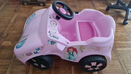 Электромобиль / машина для детей