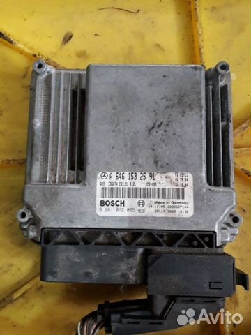 Блок управления двигателем для Mercedes Viano W639