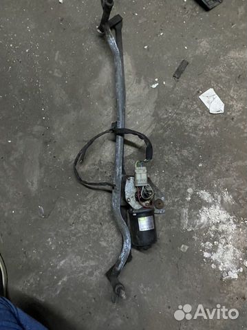 Трапеция дворников с моторчиком Peugeot 405