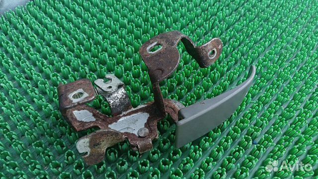 Ручка открывания бензобака mazda 6 gg