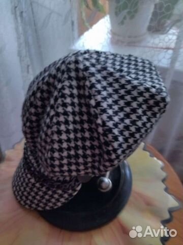 Кепки женские. Новые 2 шт