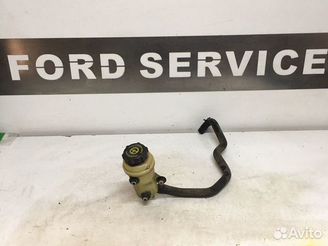 Бачок гур Форд Фокус 1