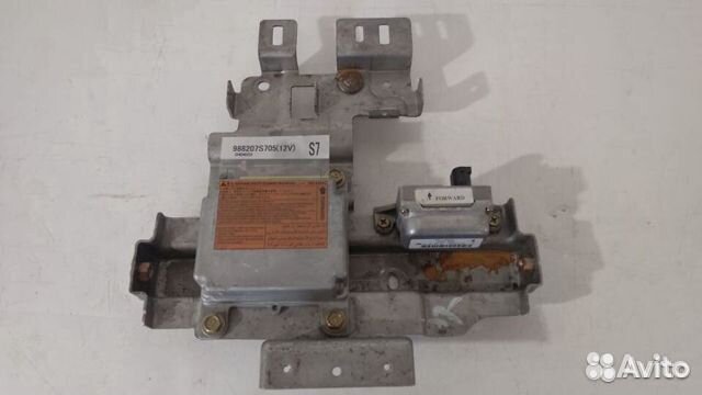 Блок управления Airbag Infiniti QX56 JA60