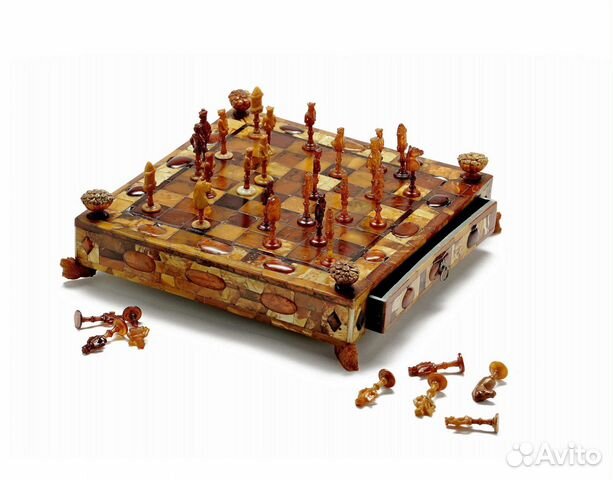 Книга о янтаре