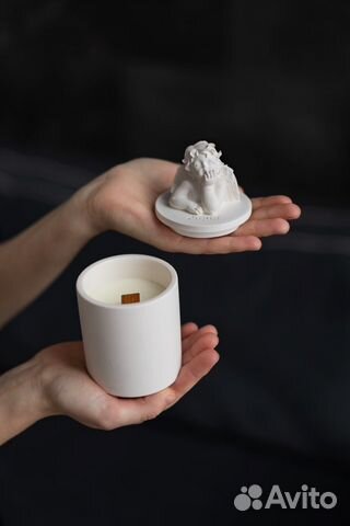 Интерьерная свеча с ароматом Табак Ваниль