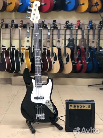 Бас гитара Rocket + комбоусилитель