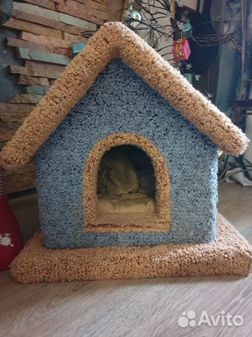 Будка домик для котика или маленькой собачки