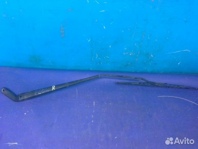 Поводок стеклоочистителя передний правый Peugeot 2