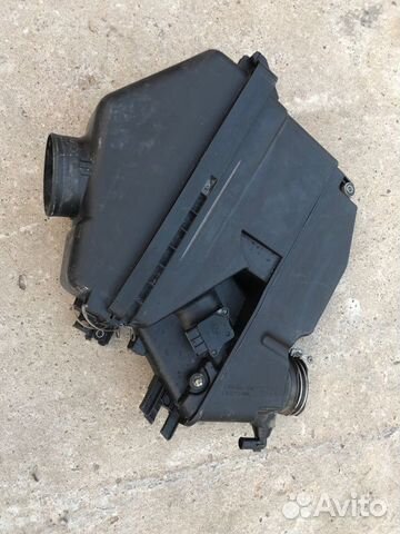 Корпус воздушного фильтра Toyota Land Cruiser