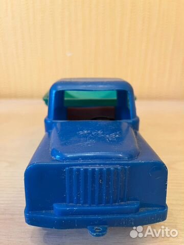Игрушка самосвал