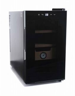 Хьюмидор-холодильник Howard Miller на 150 сигар