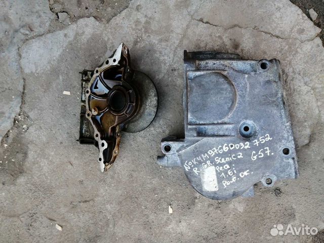 Передняя крышка двигателя Рено Меган 2 1.6